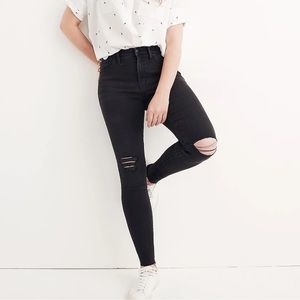 Madewell Tall 9" Mid-Rise Skinny Jeans in Black Sea 28T